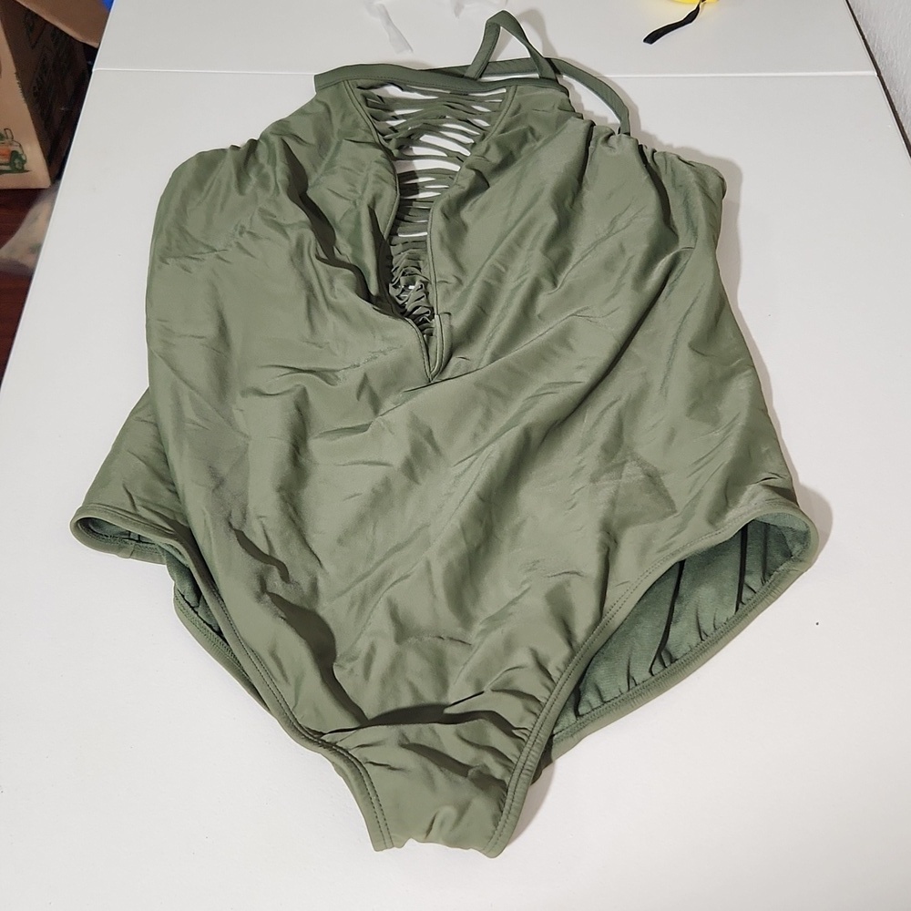 Time & Tru Swimsuit Size 16 To 18 one piece Olive Green
